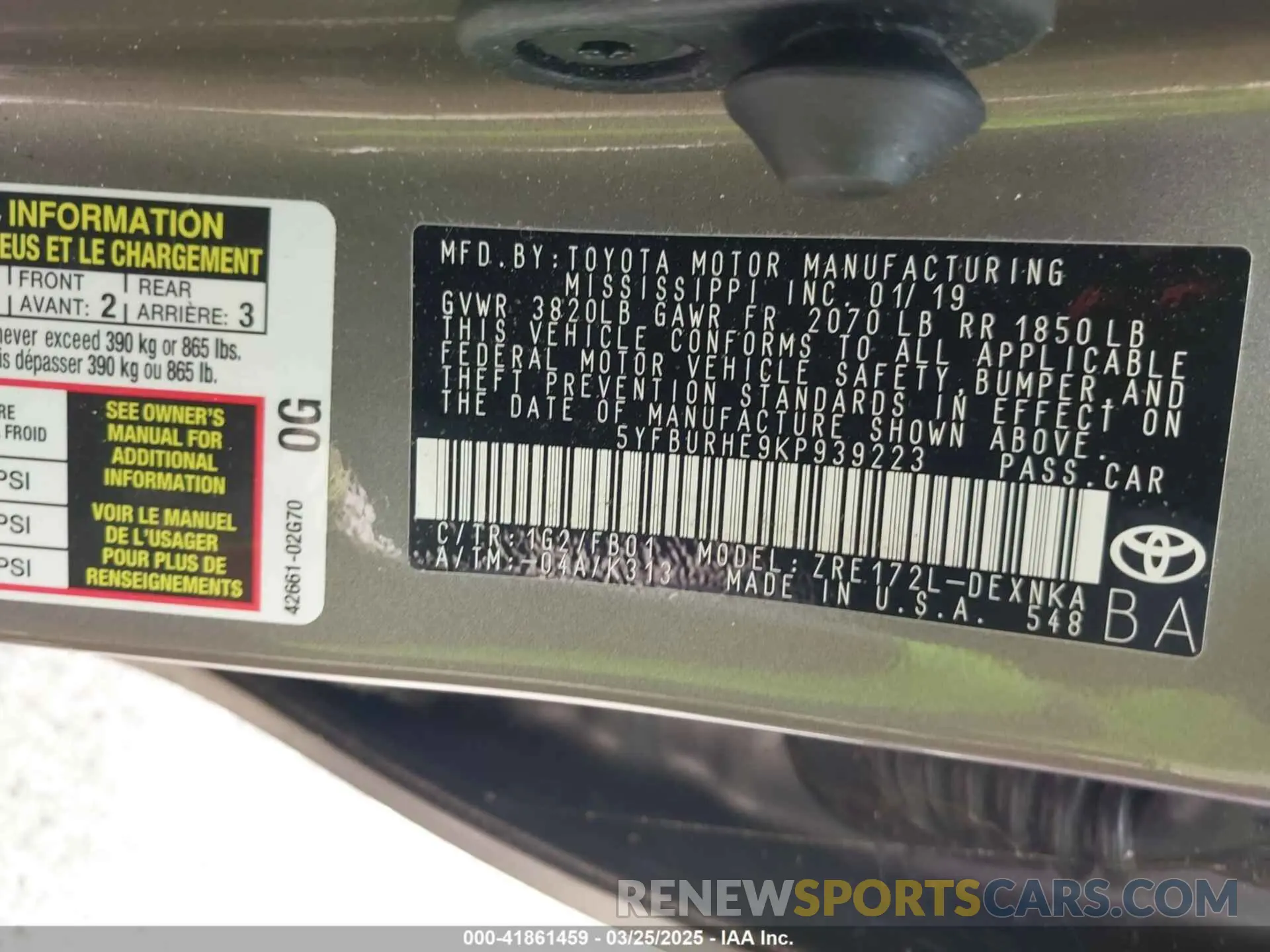 9 Photograph of a damaged car 5YFBURHE9KP939223 TOYOTA COROLLA 2019