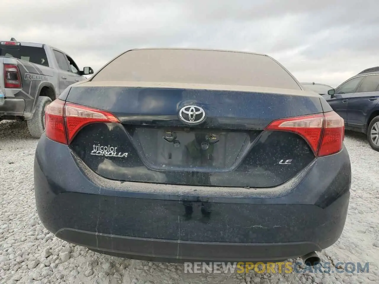 6 Photograph of a damaged car 5YFBURHE9KP940856 TOYOTA COROLLA 2019
