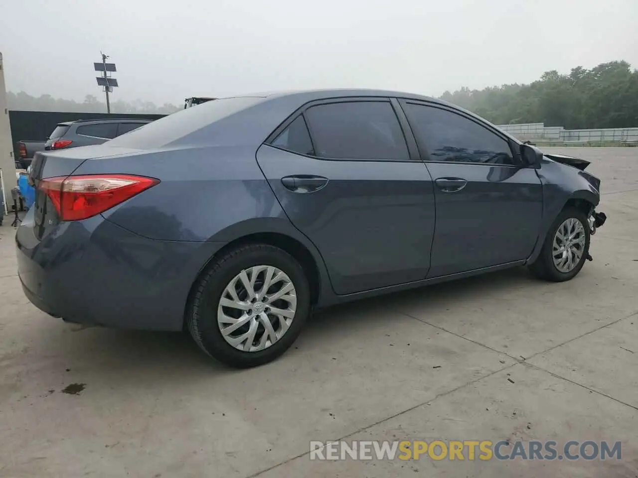 3 Photograph of a damaged car 5YFBURHE9KP941327 TOYOTA COROLLA 2019