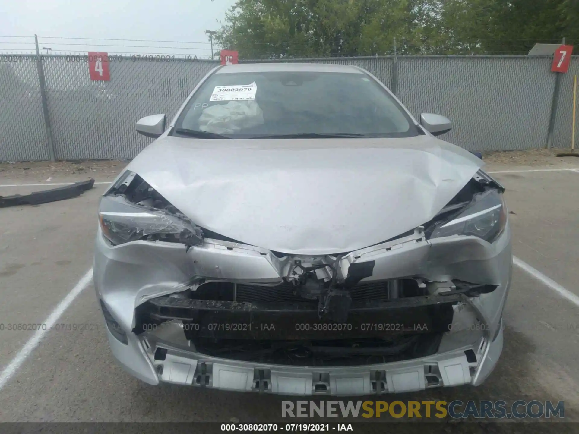 6 Photograph of a damaged car 5YFBURHE9KP942641 TOYOTA COROLLA 2019