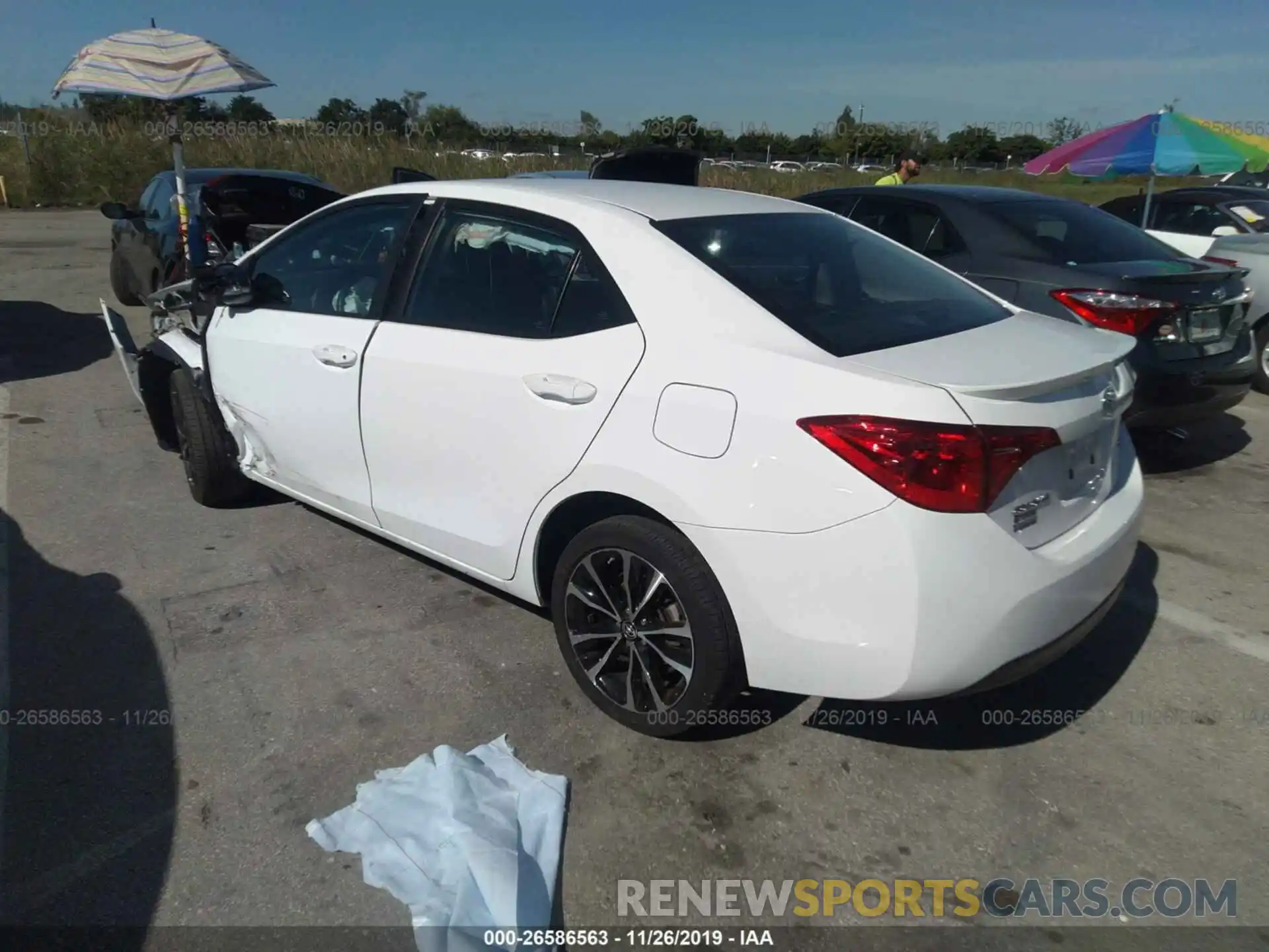 3 Photograph of a damaged car 5YFBURHE9KP949699 TOYOTA COROLLA 2019