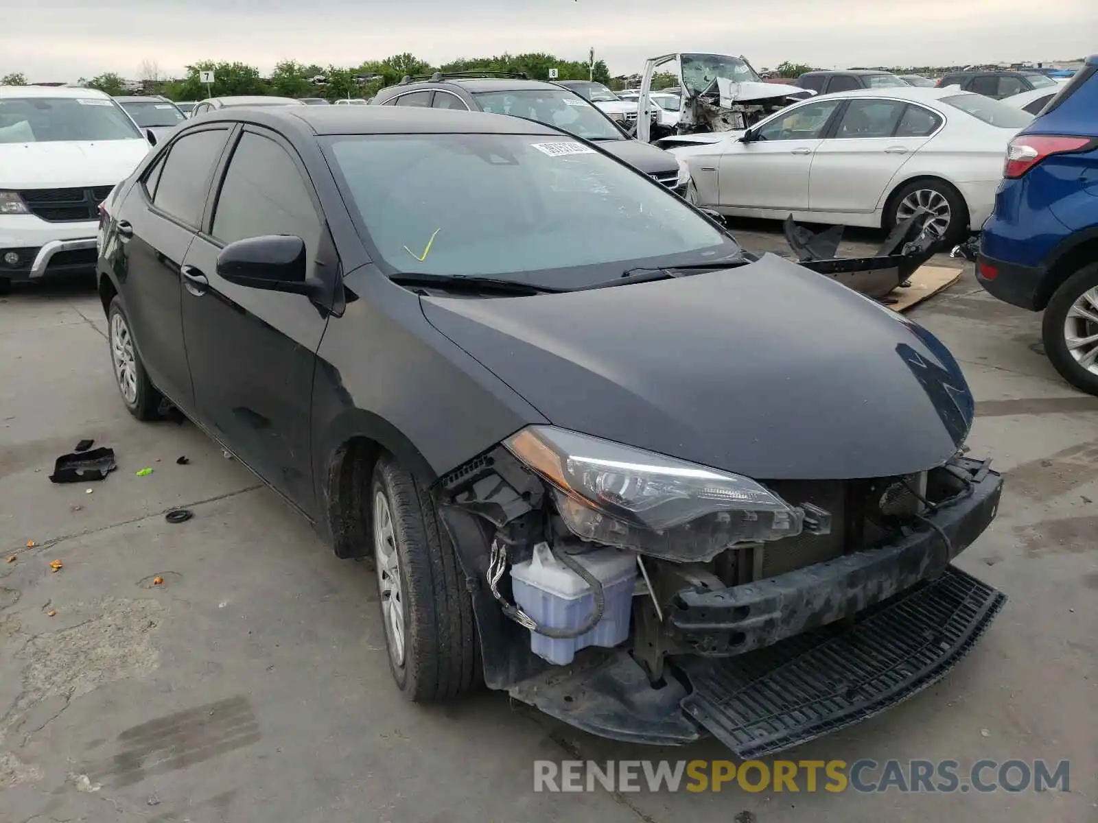 1 Photograph of a damaged car 5YFBURHEXKP856416 TOYOTA COROLLA 2019