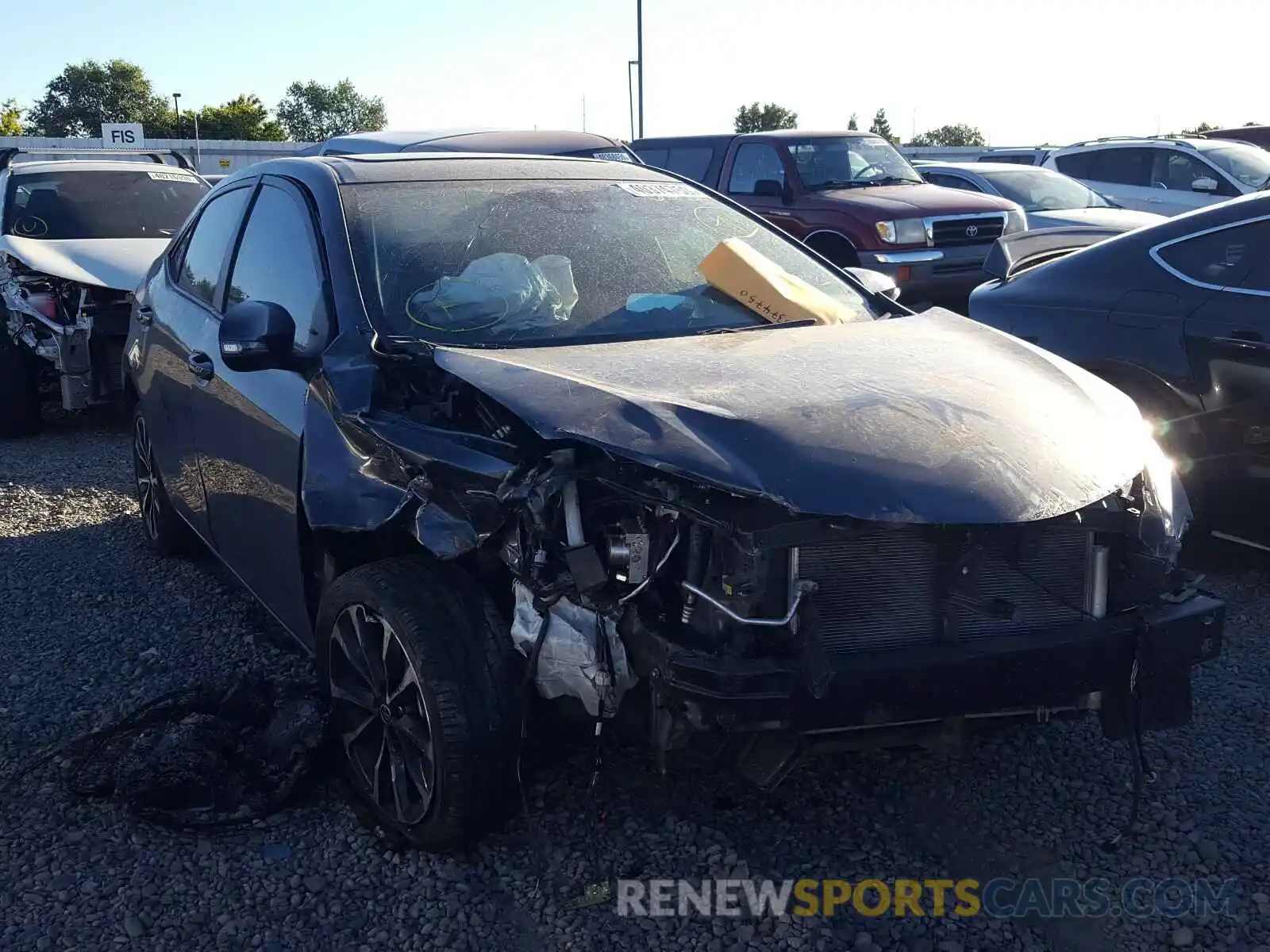 1 Photograph of a damaged car 5YFBURHEXKP857453 TOYOTA COROLLA 2019