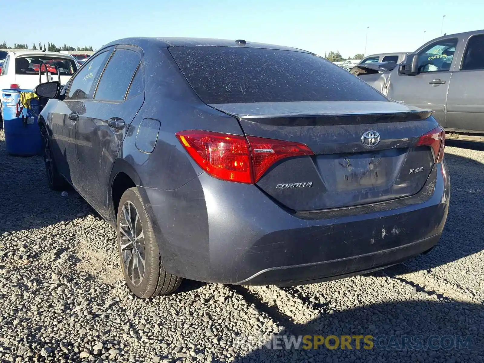 3 Photograph of a damaged car 5YFBURHEXKP857453 TOYOTA COROLLA 2019