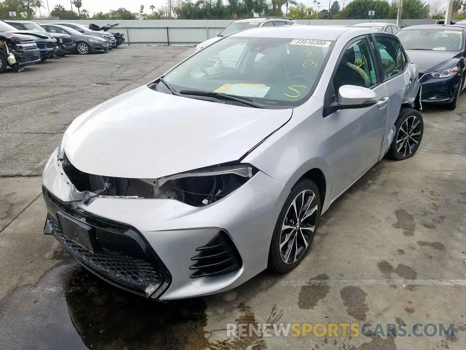 2 Photograph of a damaged car 5YFBURHEXKP859087 TOYOTA COROLLA 2019