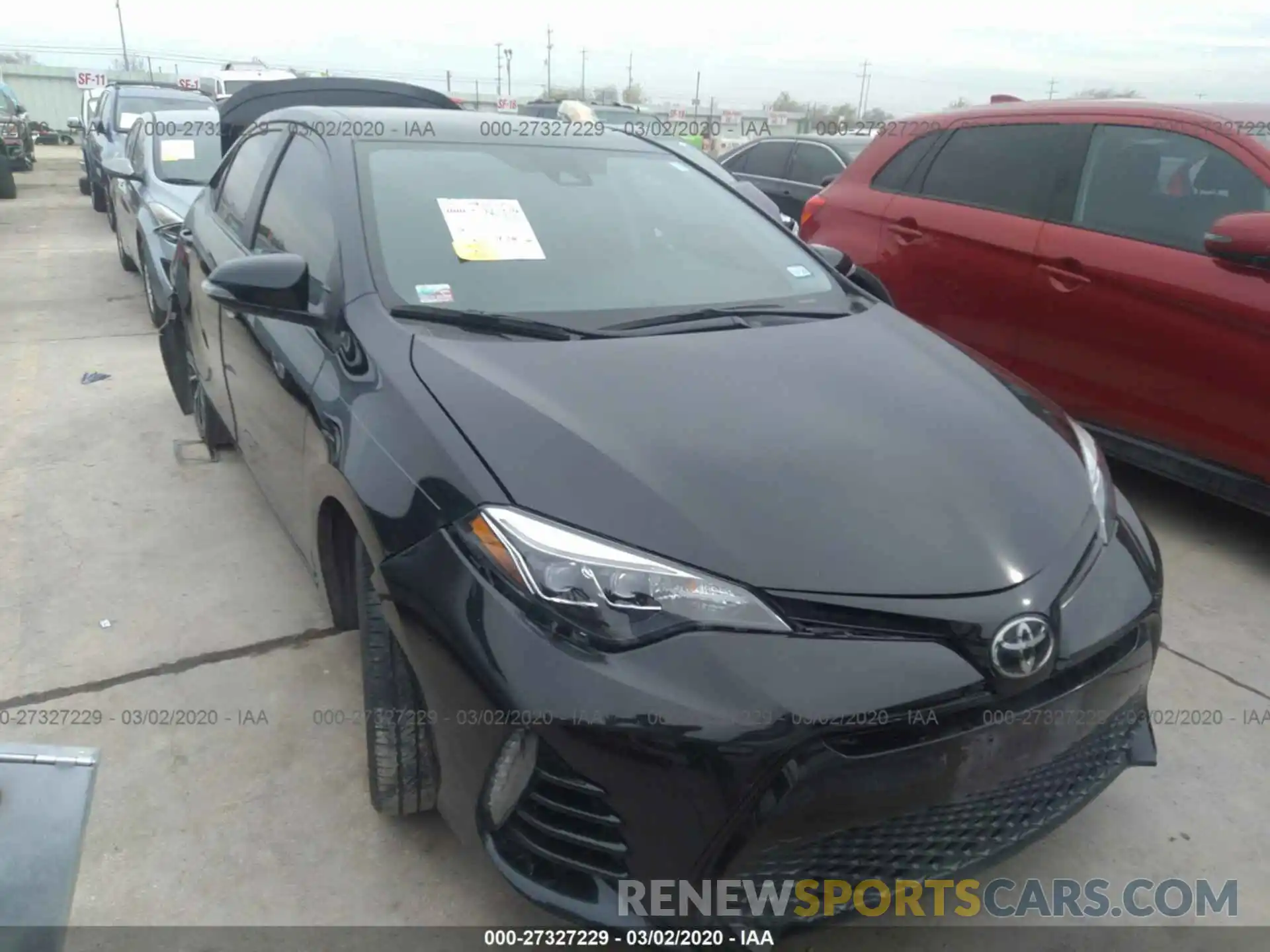 1 Photograph of a damaged car 5YFBURHEXKP859252 TOYOTA COROLLA 2019