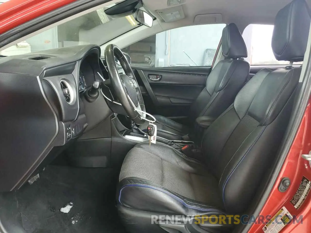 7 Photograph of a damaged car 5YFBURHEXKP859560 TOYOTA COROLLA 2019