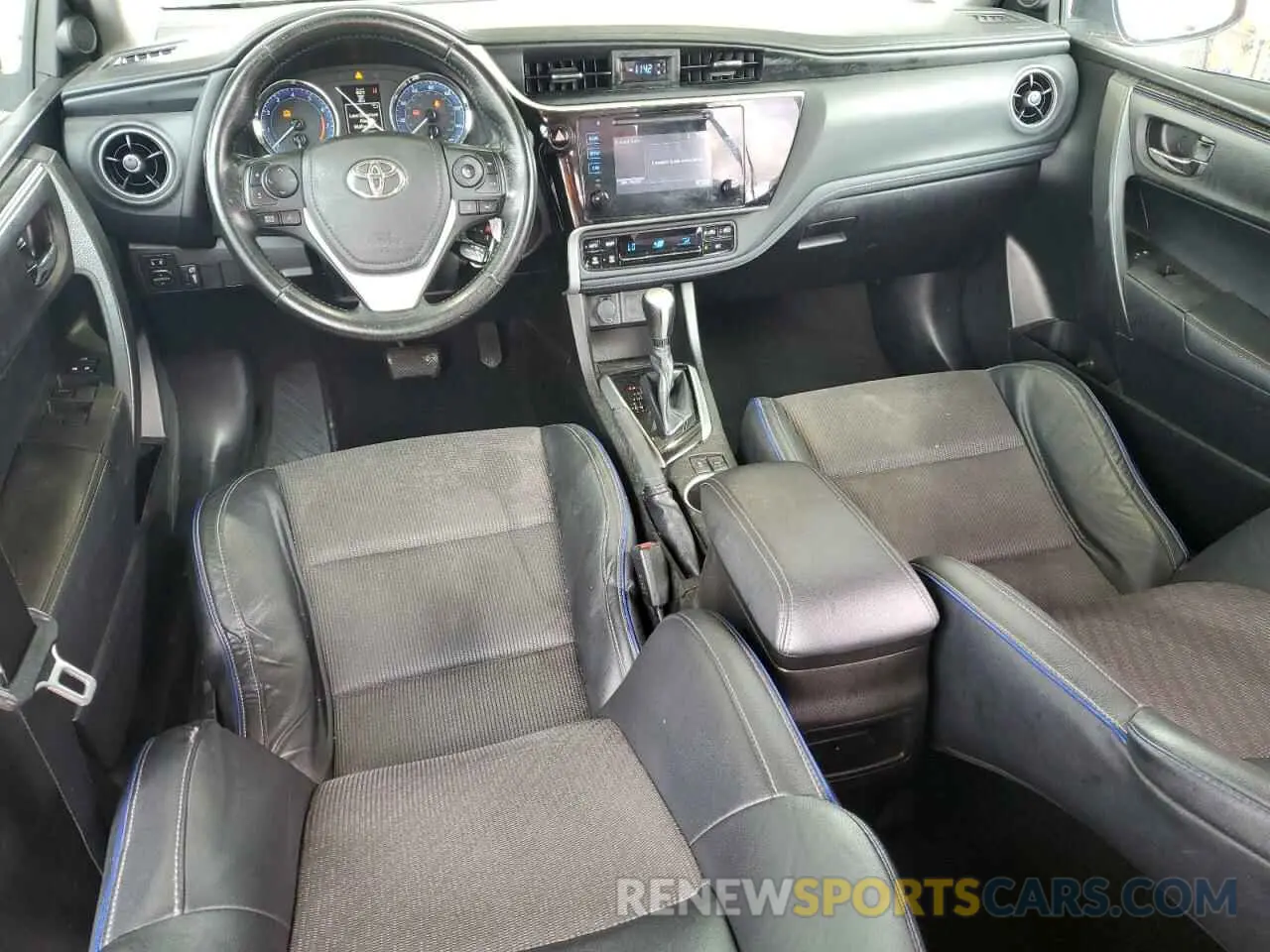 8 Photograph of a damaged car 5YFBURHEXKP859560 TOYOTA COROLLA 2019