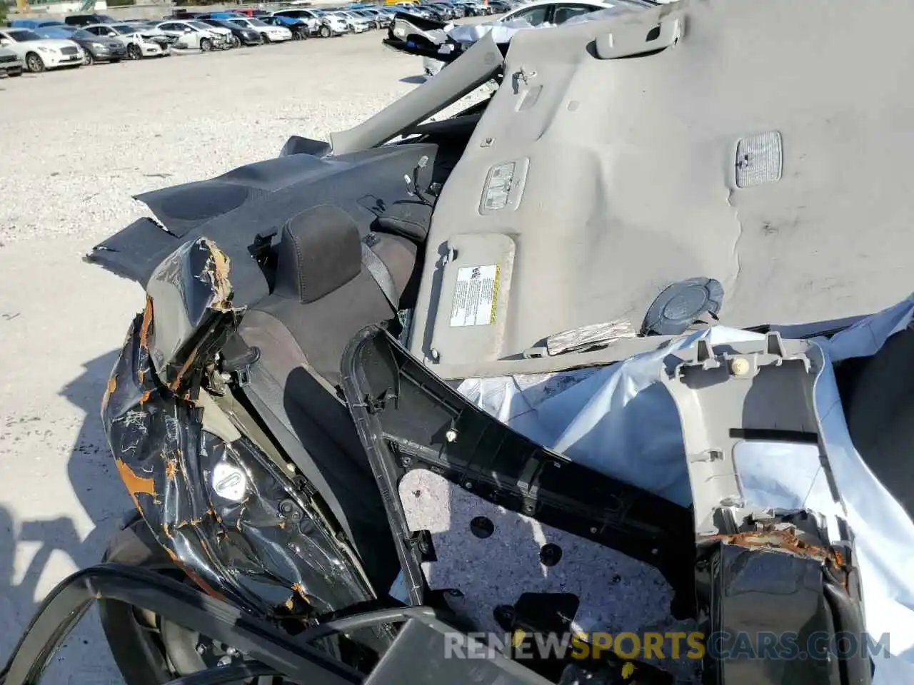 10 Photograph of a damaged car 5YFBURHEXKP861499 TOYOTA COROLLA 2019