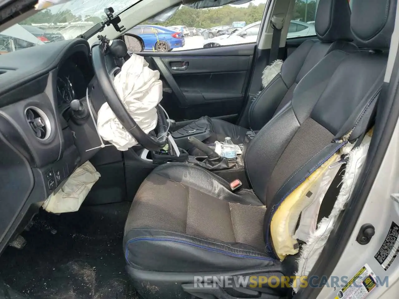 7 Photograph of a damaged car 5YFBURHEXKP865326 TOYOTA COROLLA 2019