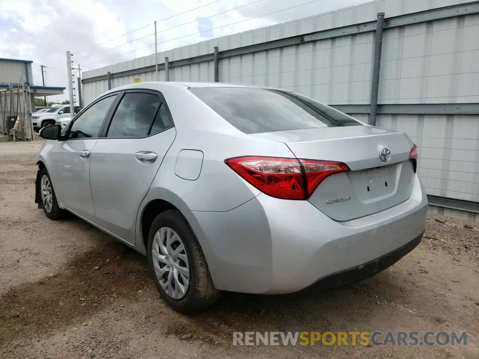 3 Photograph of a damaged car 5YFBURHEXKP865391 TOYOTA COROLLA 2019