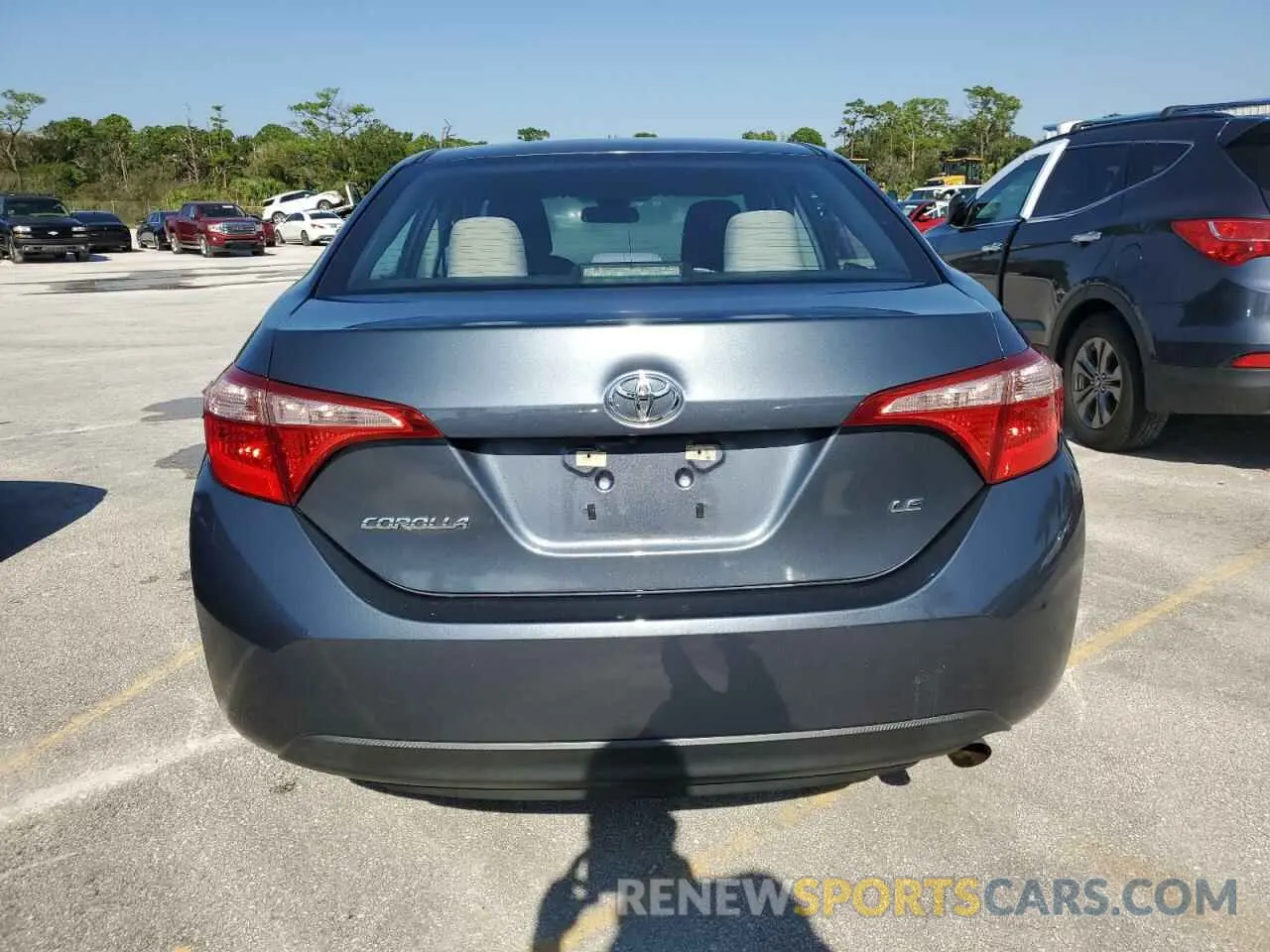 6 Photograph of a damaged car 5YFBURHEXKP866220 TOYOTA COROLLA 2019