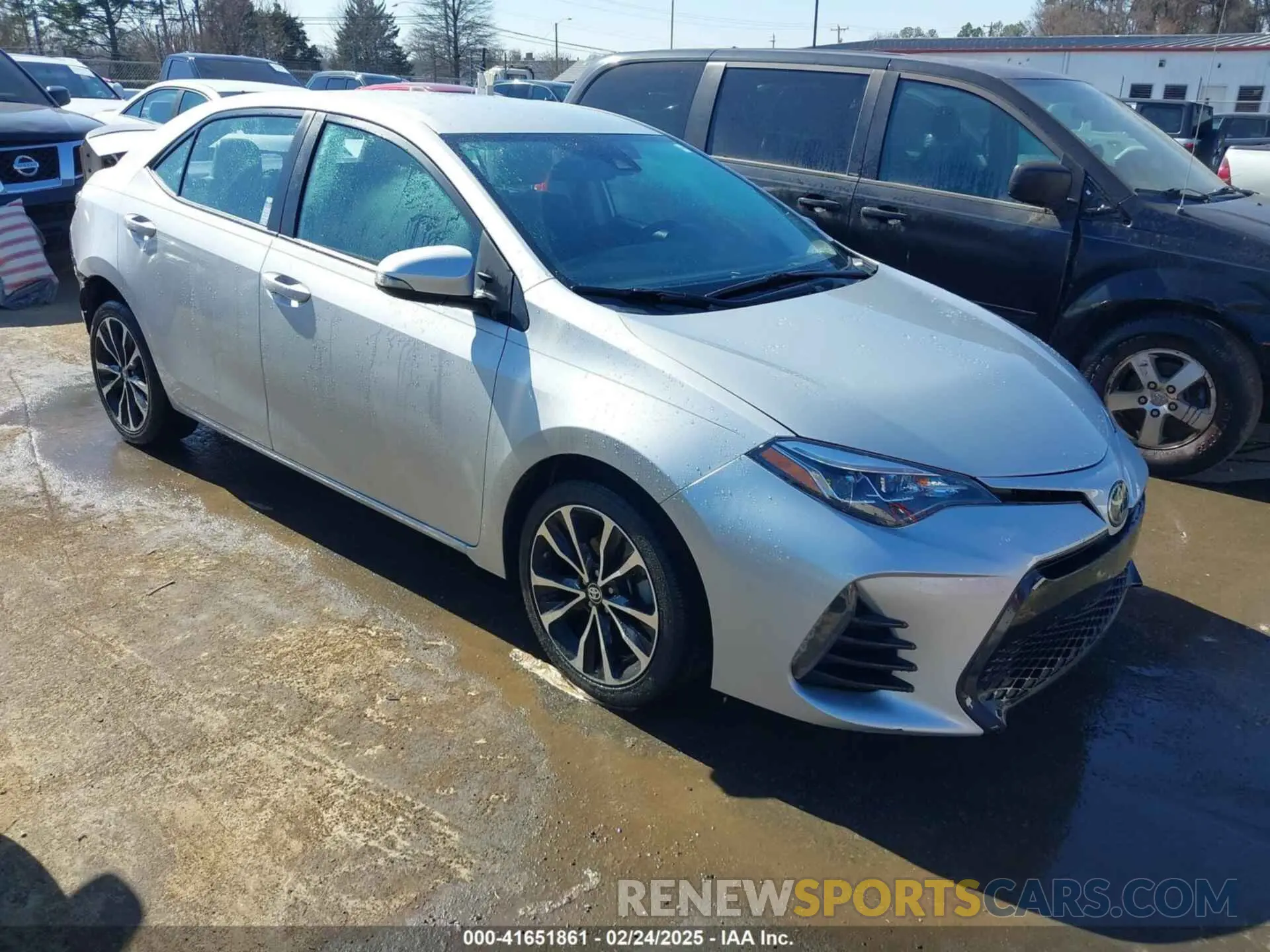 1 Photograph of a damaged car 5YFBURHEXKP866279 TOYOTA COROLLA 2019