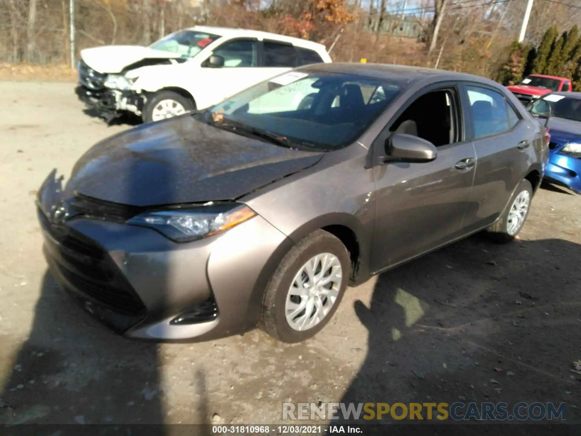 2 Photograph of a damaged car 5YFBURHEXKP866783 TOYOTA COROLLA 2019