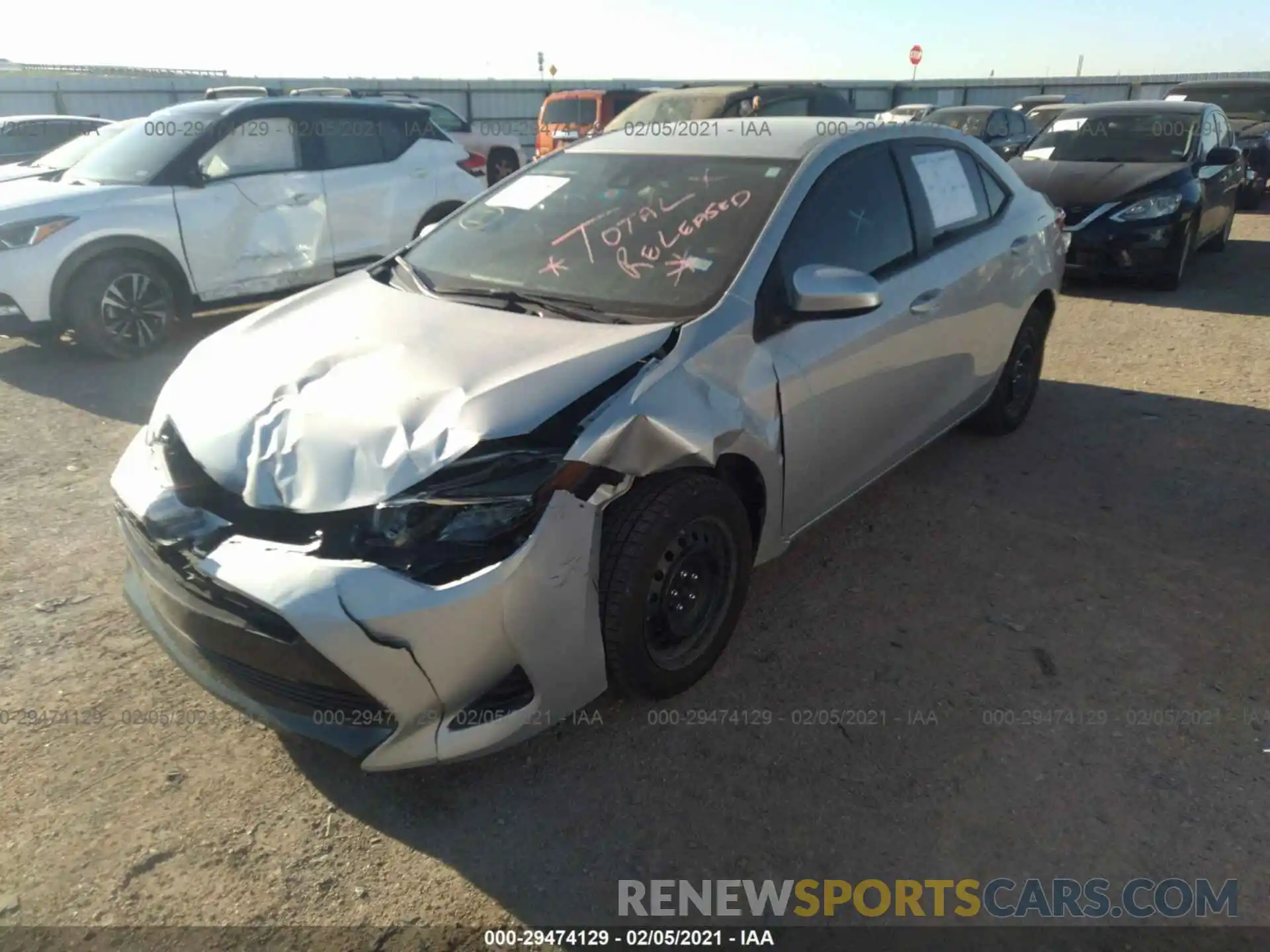 2 Photograph of a damaged car 5YFBURHEXKP868615 TOYOTA COROLLA 2019