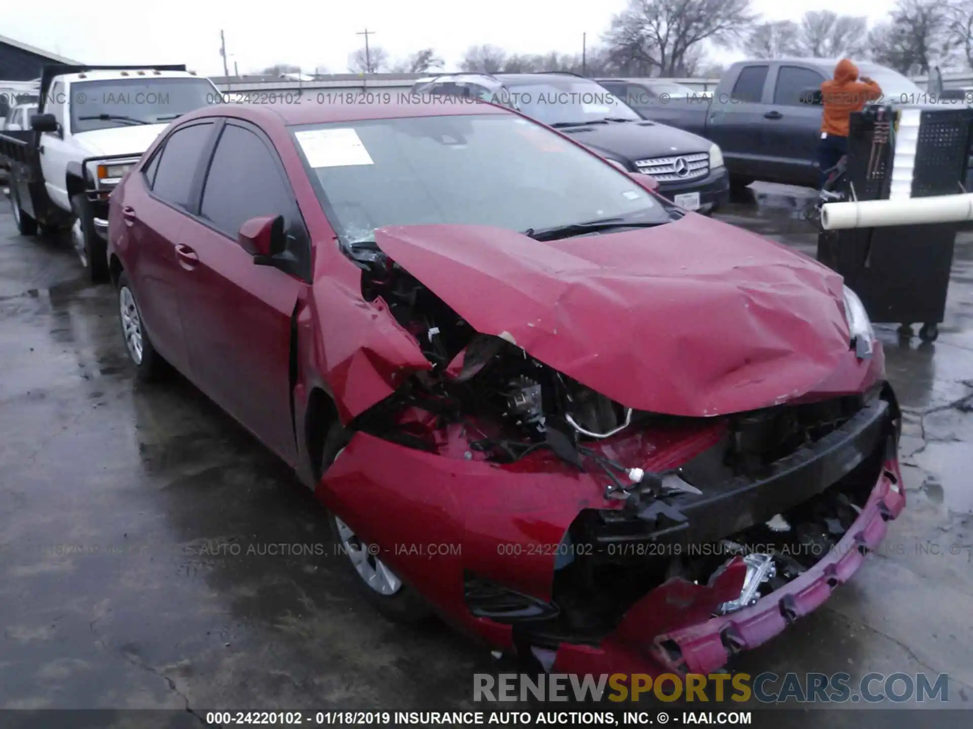 1 Photograph of a damaged car 5YFBURHEXKP868968 TOYOTA COROLLA 2019