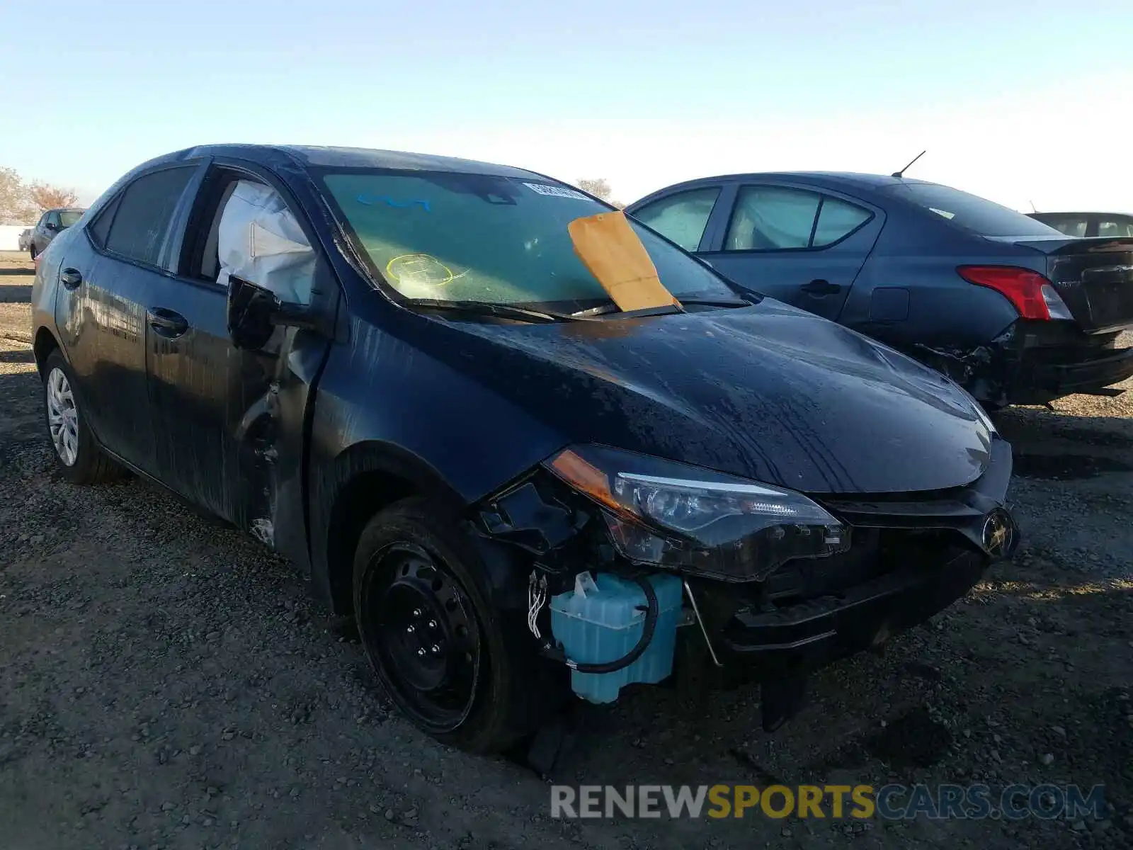 1 Photograph of a damaged car 5YFBURHEXKP869229 TOYOTA COROLLA 2019