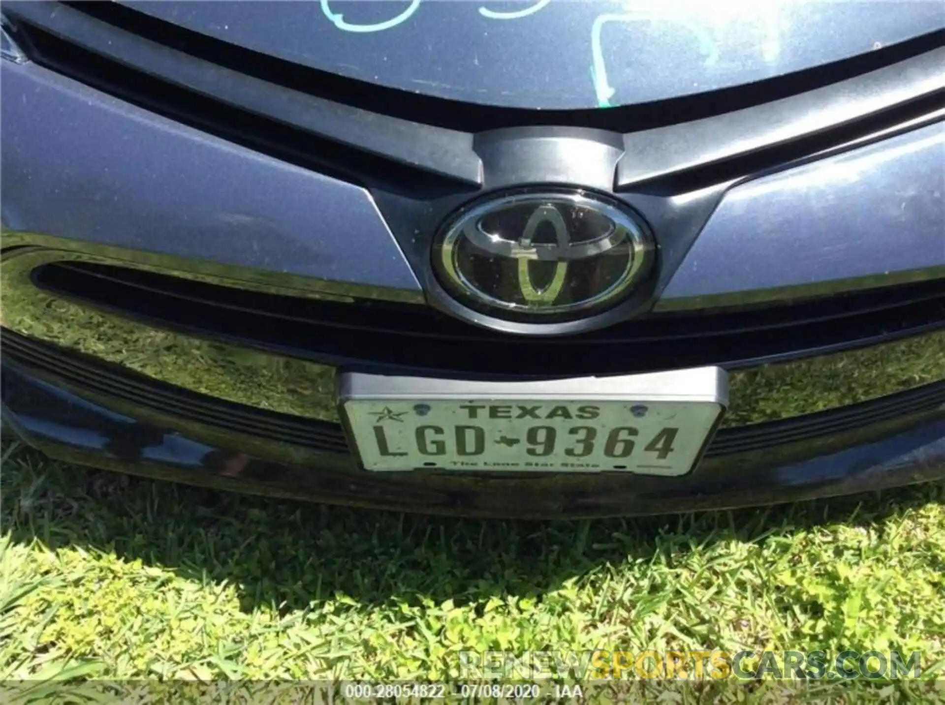 3 Photograph of a damaged car 5YFBURHEXKP869876 TOYOTA COROLLA 2019