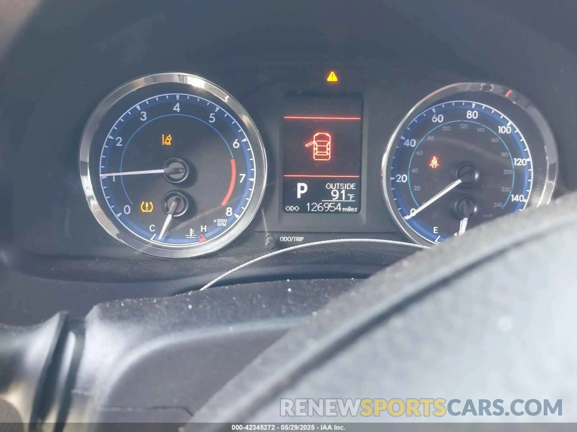 15 Photograph of a damaged car 5YFBURHEXKP870803 TOYOTA COROLLA 2019