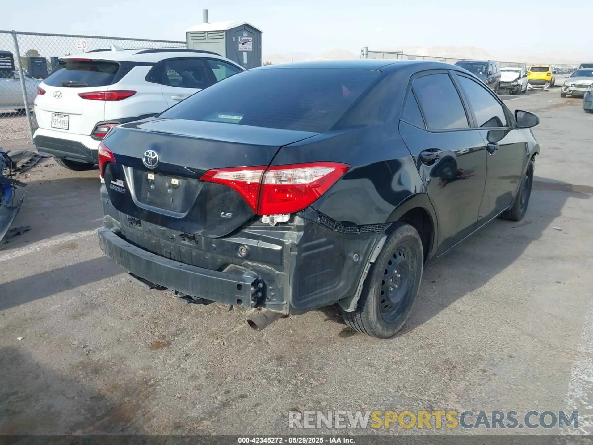 4 Photograph of a damaged car 5YFBURHEXKP870803 TOYOTA COROLLA 2019