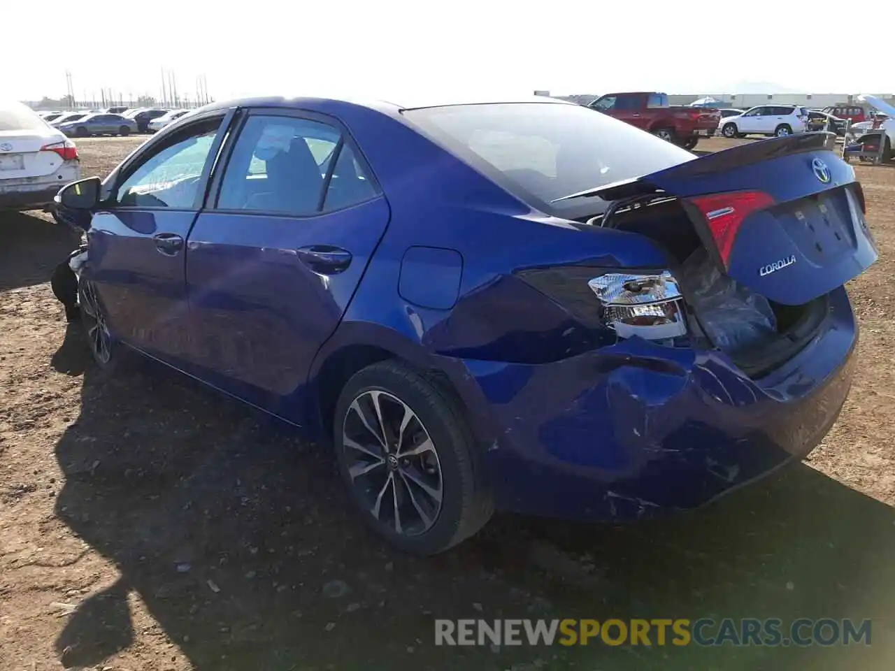 3 Photograph of a damaged car 5YFBURHEXKP870882 TOYOTA COROLLA 2019