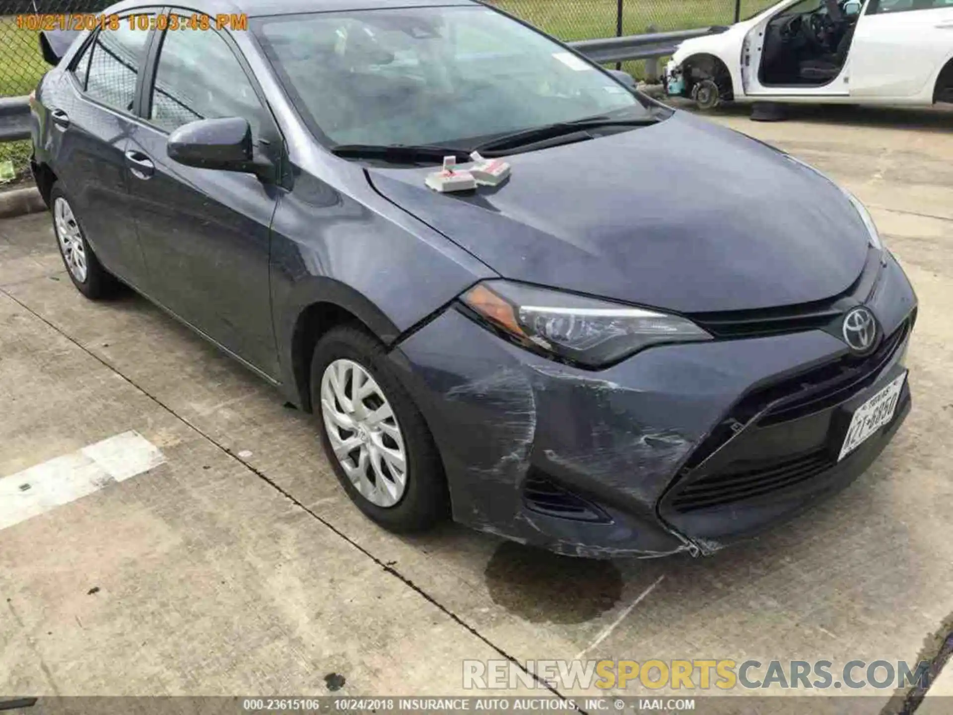 16 Photograph of a damaged car 5YFBURHEXKP872891 Toyota Corolla 2019