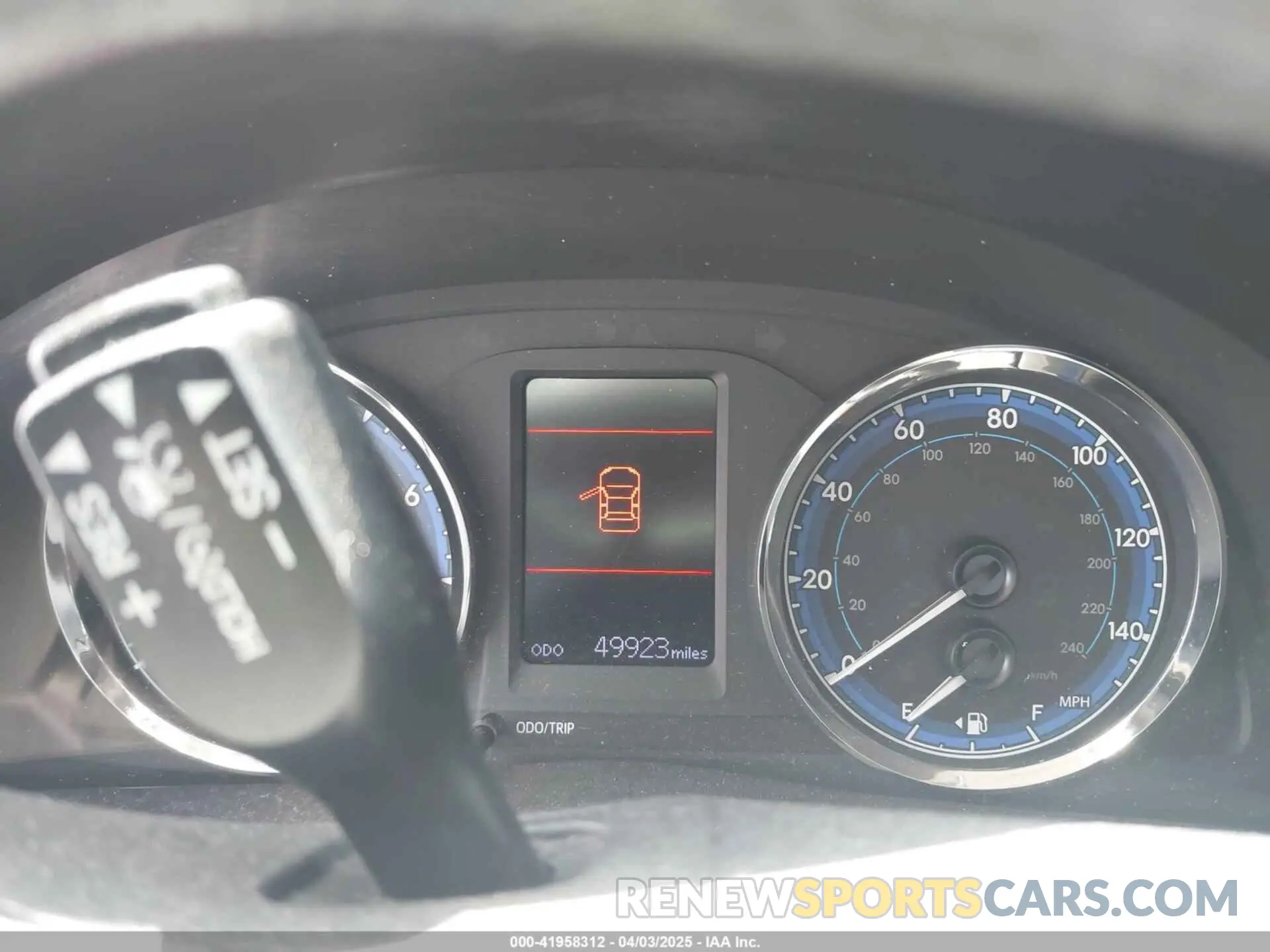 7 Photograph of a damaged car 5YFBURHEXKP875855 TOYOTA COROLLA 2019