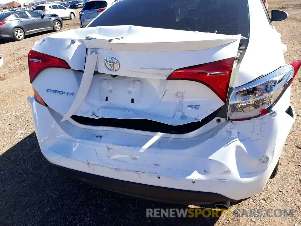 9 Photograph of a damaged car 5YFBURHEXKP876777 TOYOTA COROLLA 2019