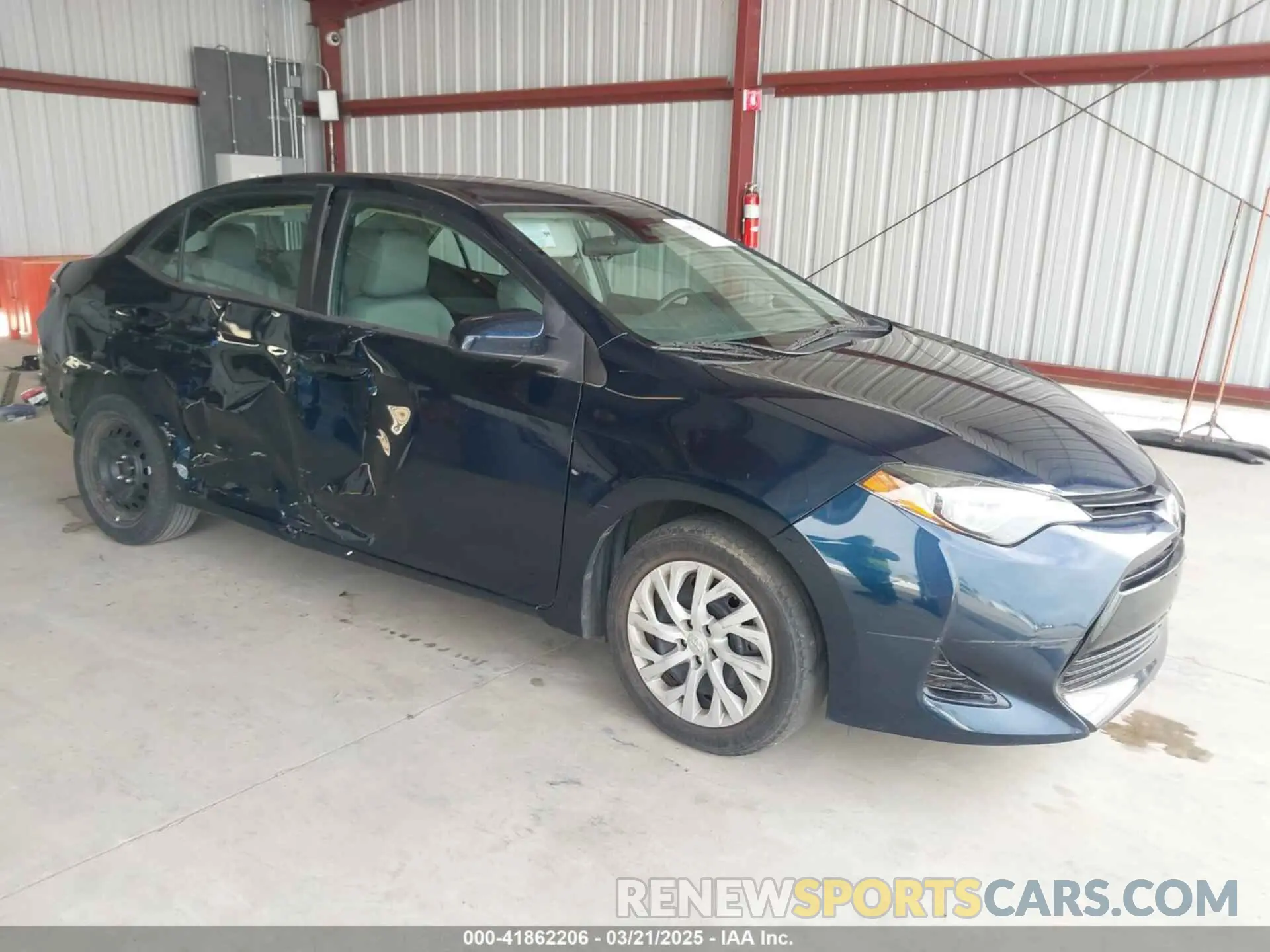 1 Photograph of a damaged car 5YFBURHEXKP877069 TOYOTA COROLLA 2019