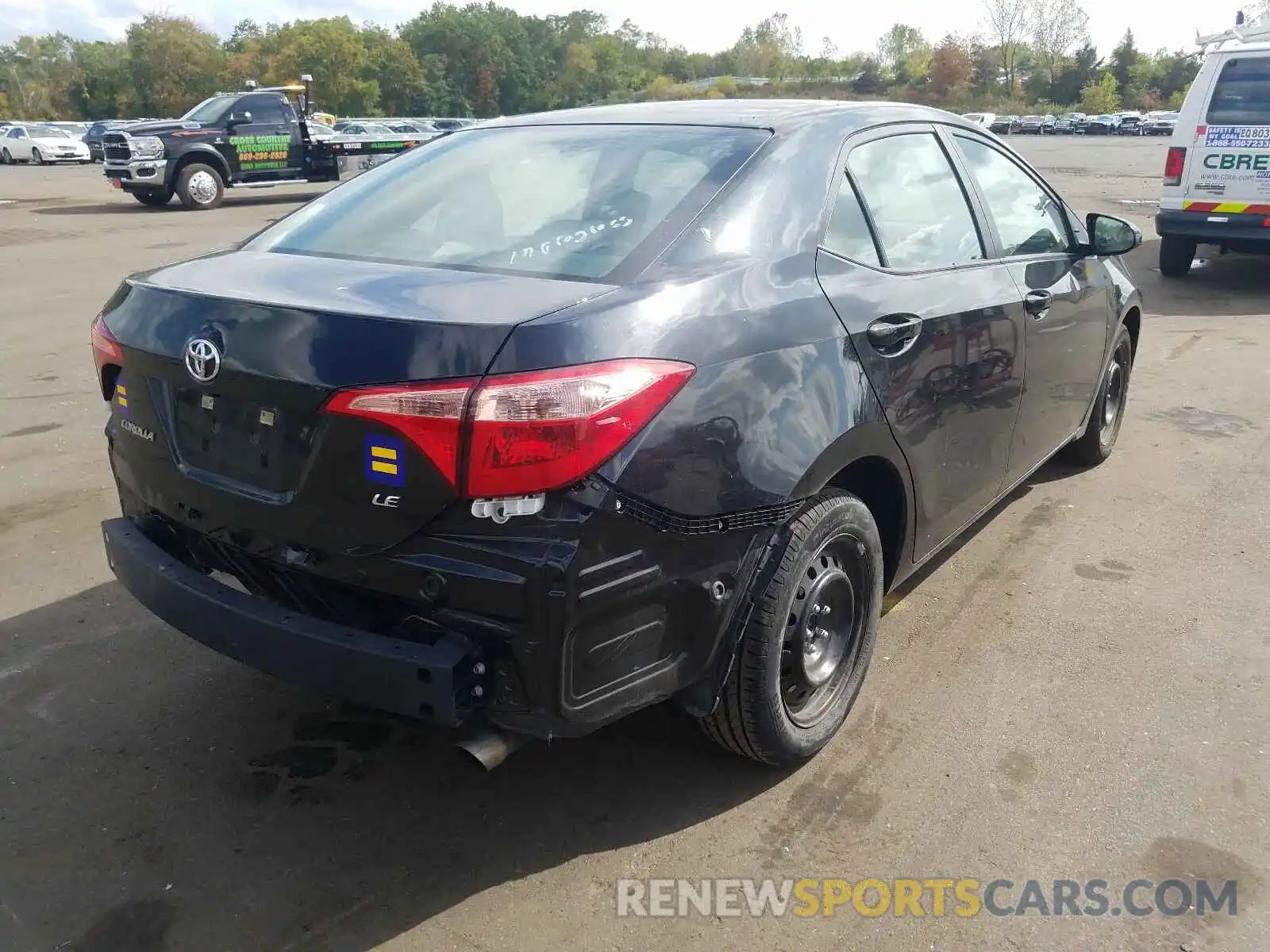 4 Photograph of a damaged car 5YFBURHEXKP877833 TOYOTA COROLLA 2019