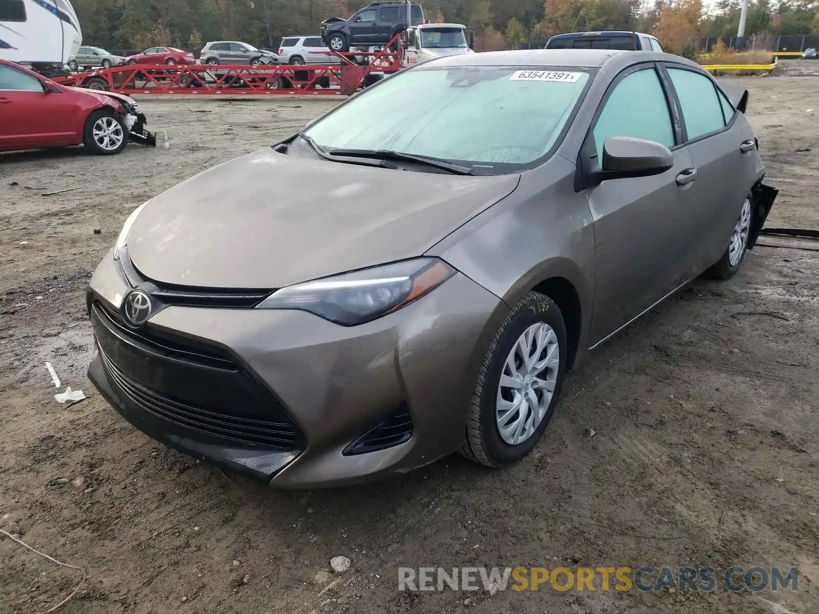 2 Photograph of a damaged car 5YFBURHEXKP878562 TOYOTA COROLLA 2019