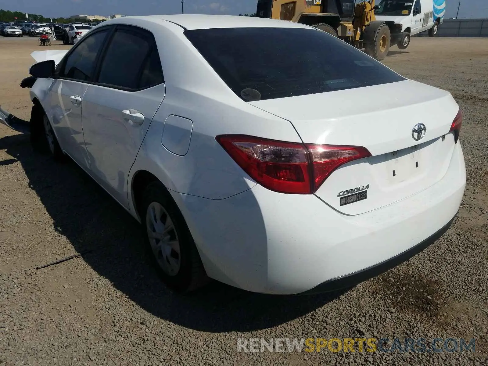 3 Photograph of a damaged car 5YFBURHEXKP878982 TOYOTA COROLLA 2019
