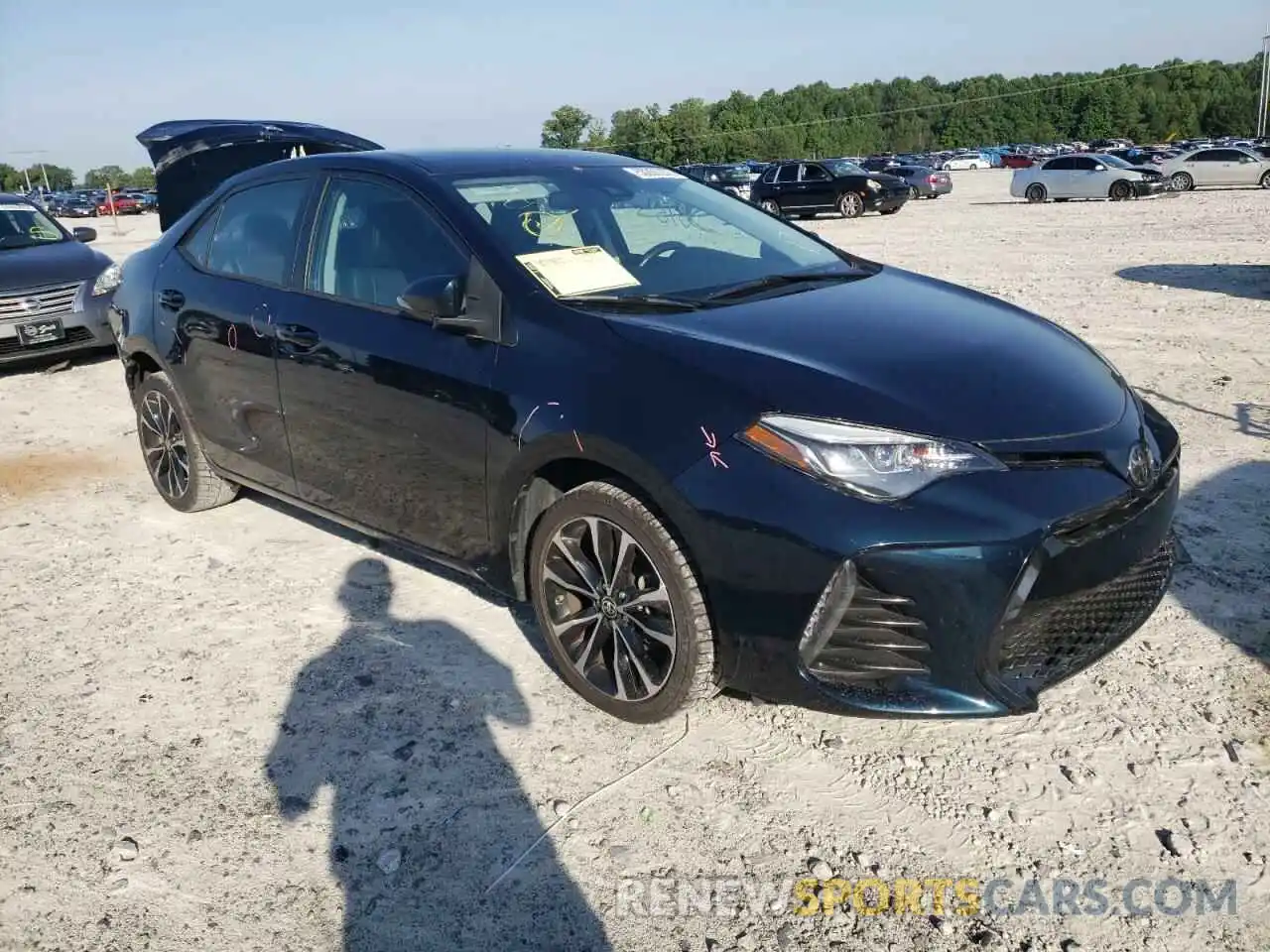 1 Photograph of a damaged car 5YFBURHEXKP881042 TOYOTA COROLLA 2019