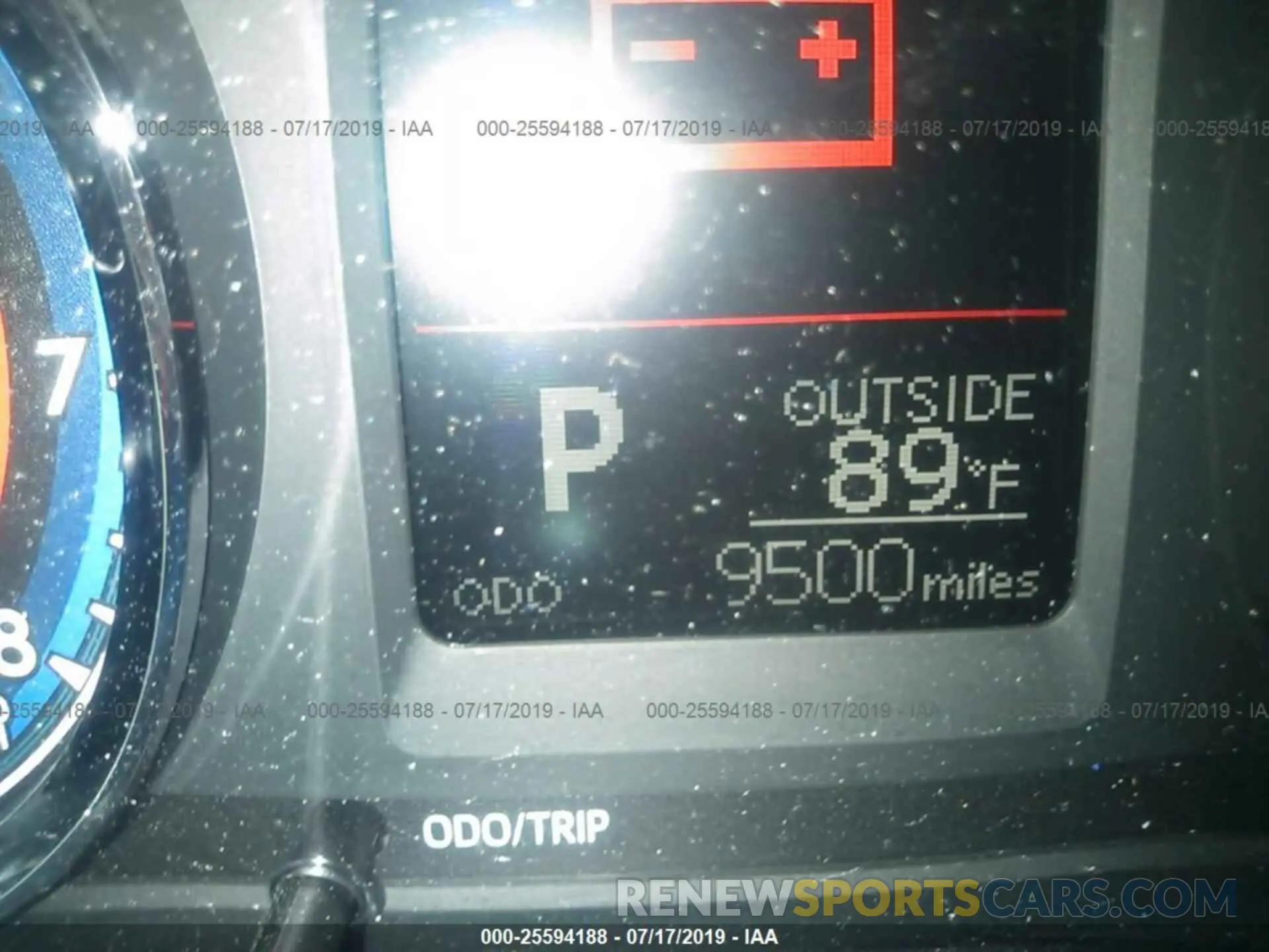 7 Photograph of a damaged car 5YFBURHEXKP882322 TOYOTA COROLLA 2019