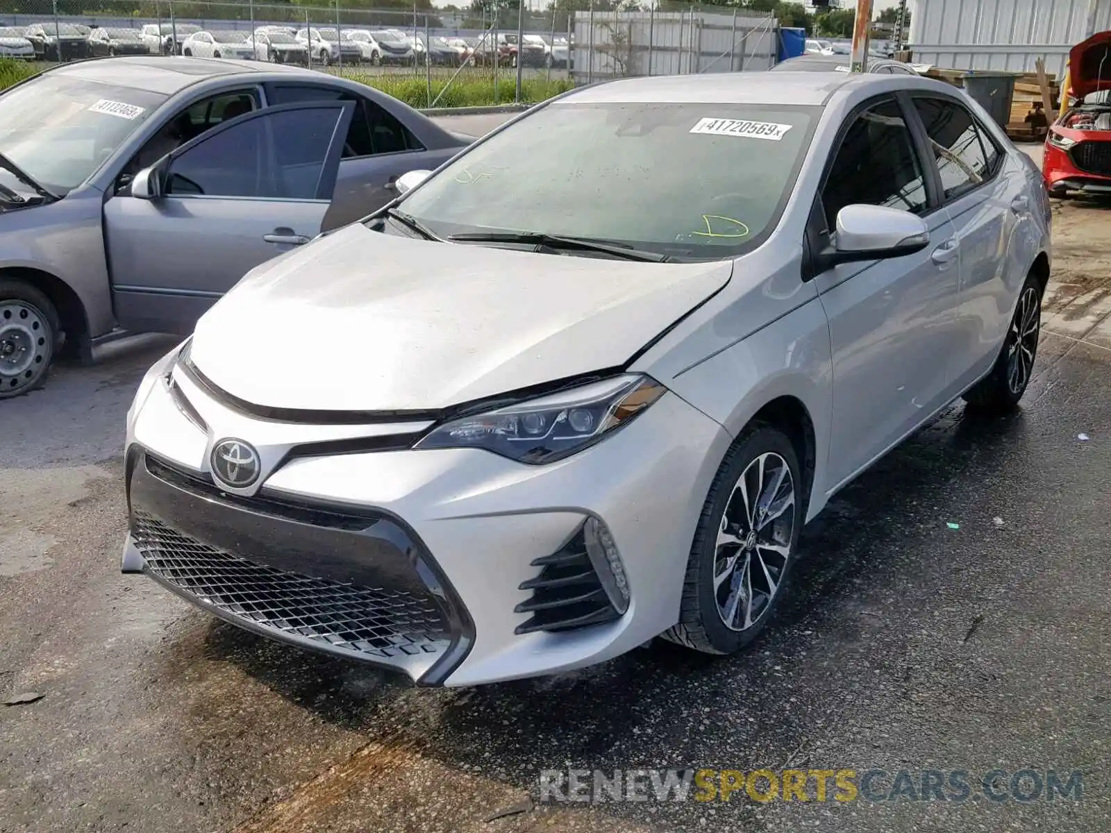 2 Photograph of a damaged car 5YFBURHEXKP883244 TOYOTA COROLLA 2019