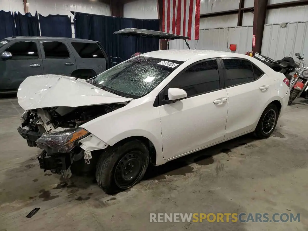1 Photograph of a damaged car 5YFBURHEXKP884717 TOYOTA COROLLA 2019