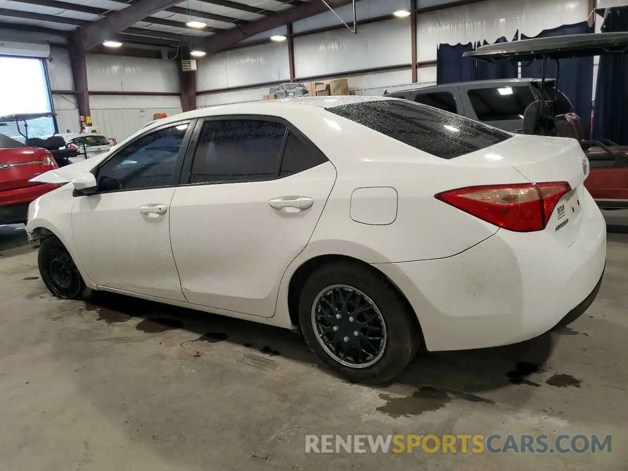 2 Photograph of a damaged car 5YFBURHEXKP884717 TOYOTA COROLLA 2019