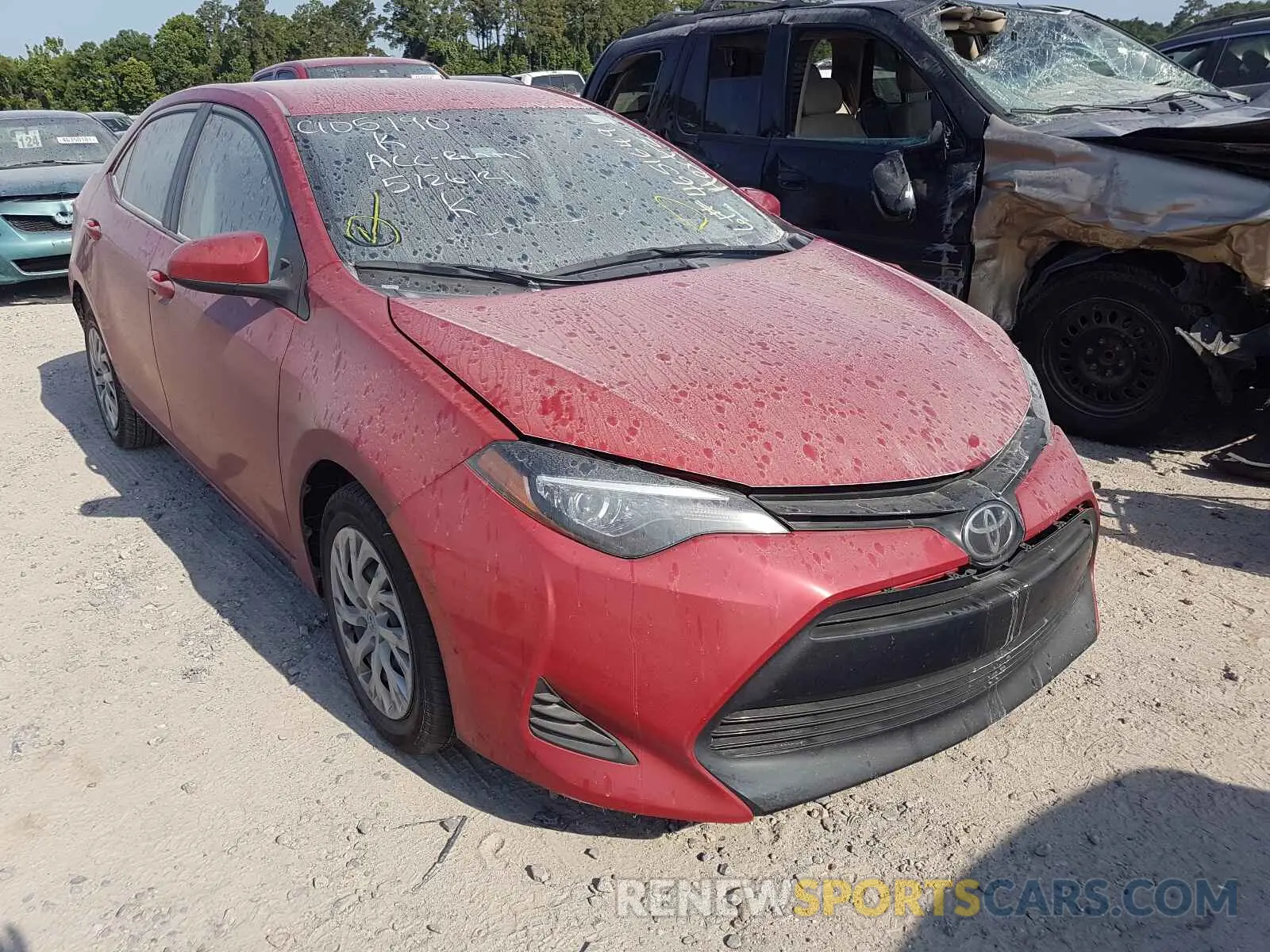 1 Photograph of a damaged car 5YFBURHEXKP885432 TOYOTA COROLLA 2019