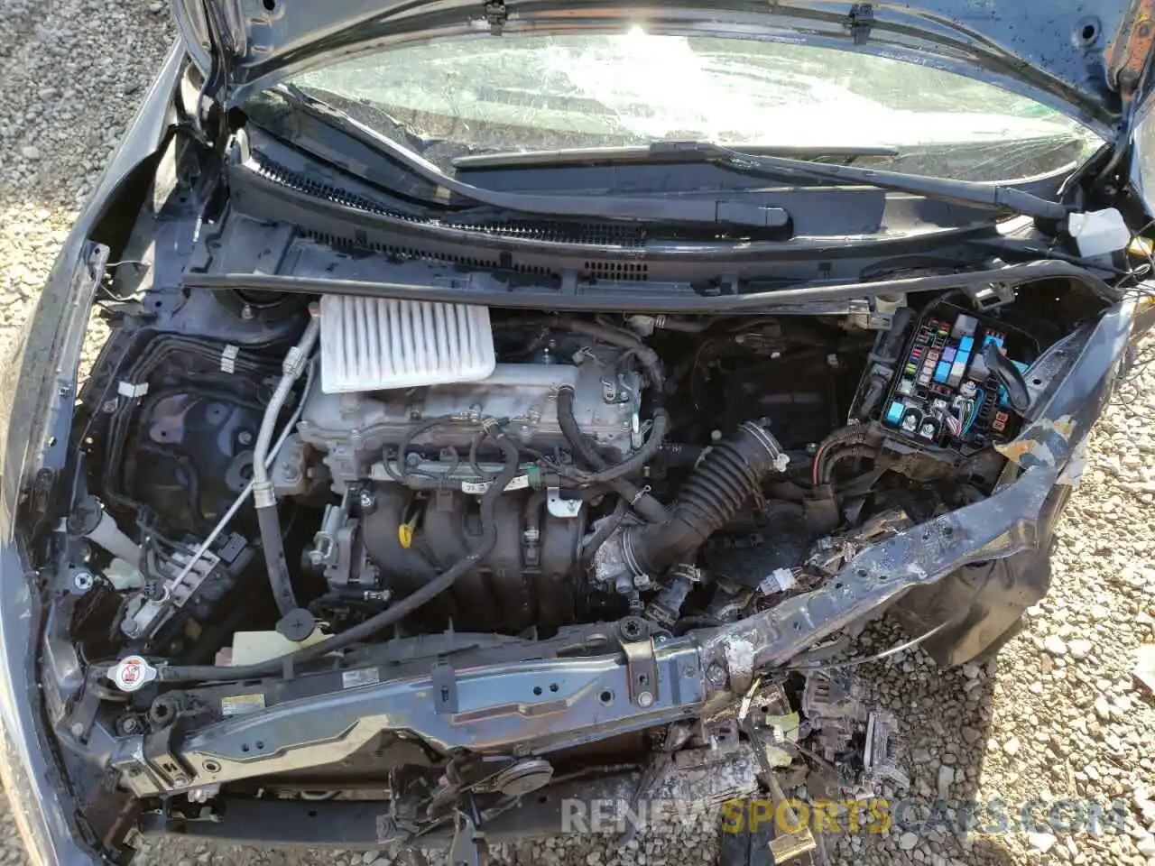 7 Photograph of a damaged car 5YFBURHEXKP885804 TOYOTA COROLLA 2019