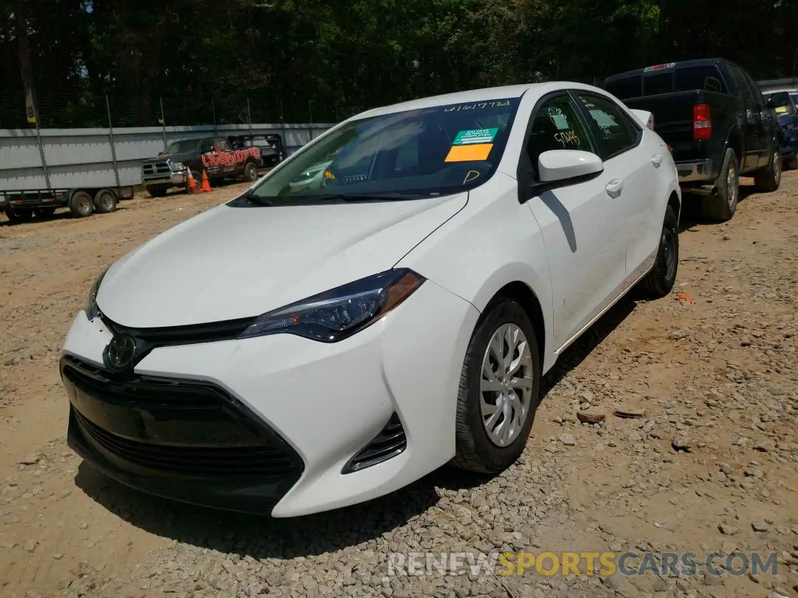 2 Photograph of a damaged car 5YFBURHEXKP887150 TOYOTA COROLLA 2019