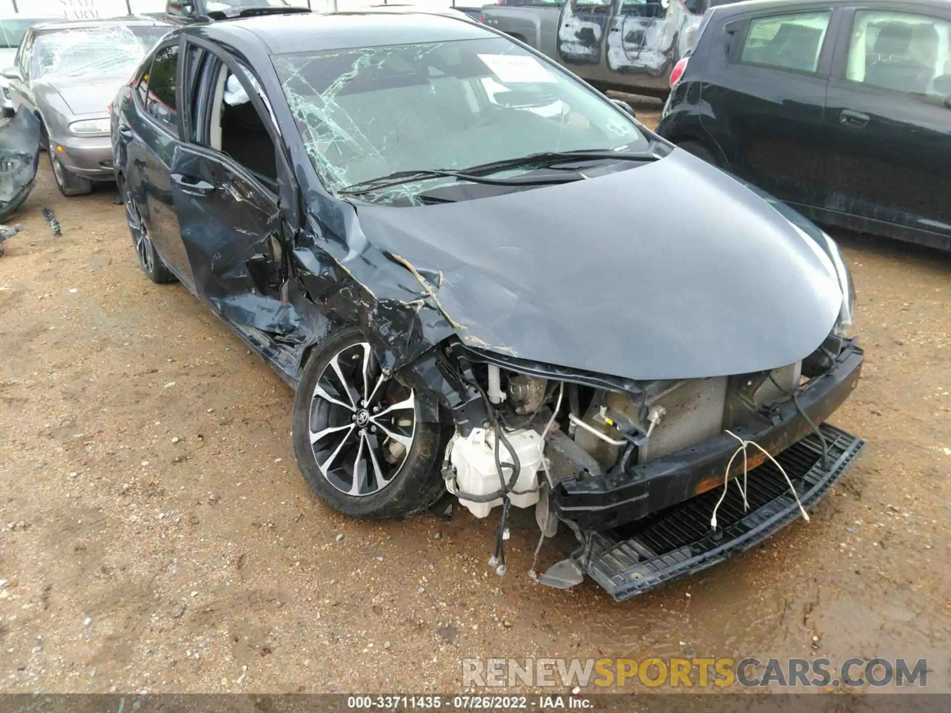 6 Photograph of a damaged car 5YFBURHEXKP887262 TOYOTA COROLLA 2019