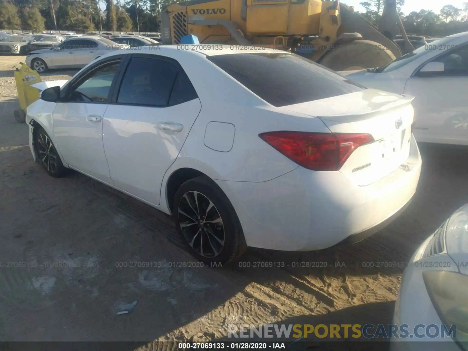 3 Photograph of a damaged car 5YFBURHEXKP887679 TOYOTA COROLLA 2019