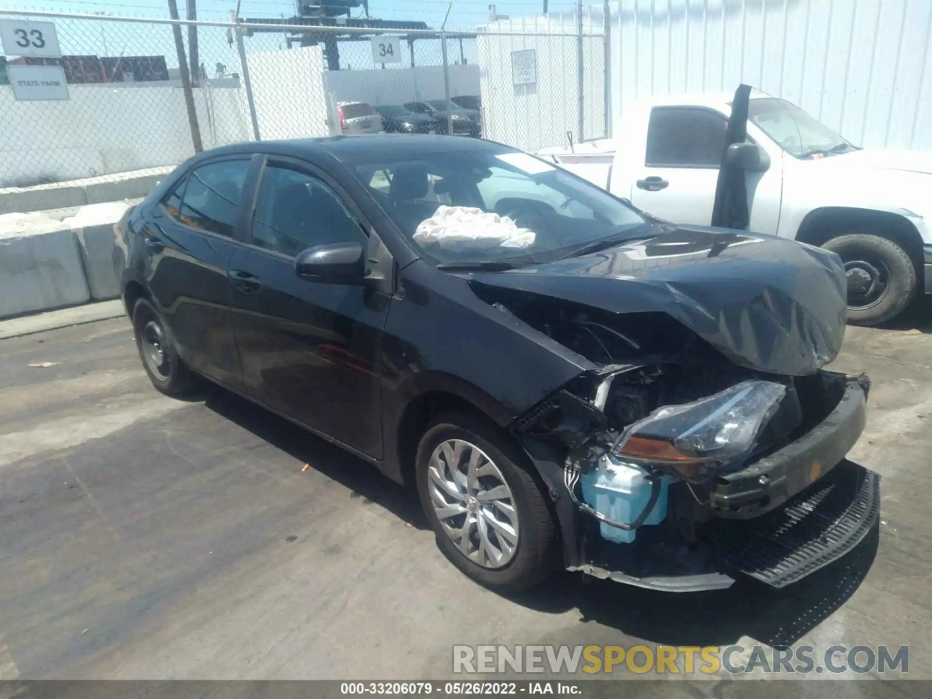 1 Photograph of a damaged car 5YFBURHEXKP893496 TOYOTA COROLLA 2019