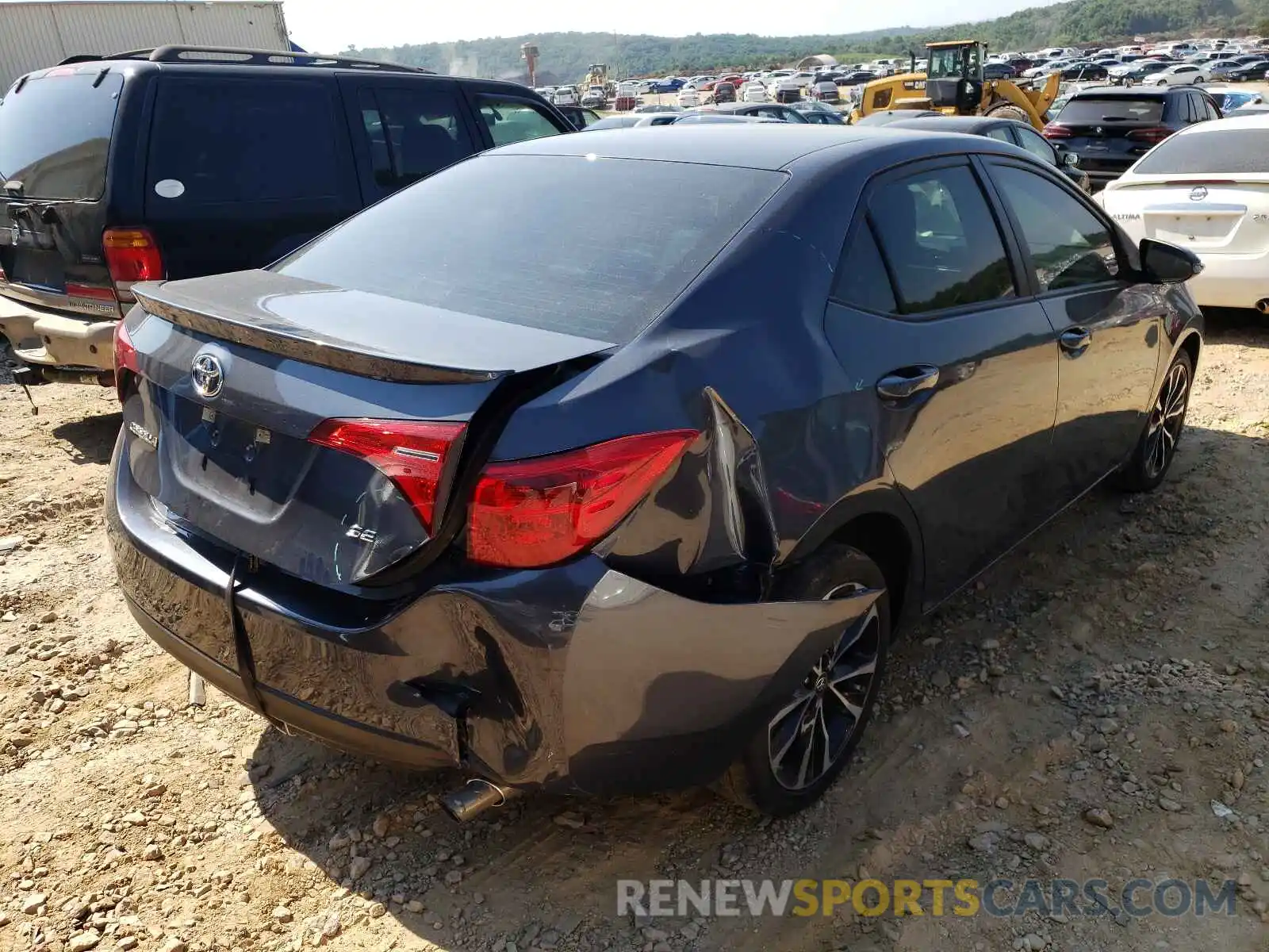 4 Photograph of a damaged car 5YFBURHEXKP893935 TOYOTA COROLLA 2019