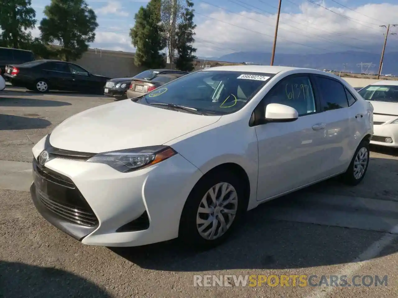 1 Photograph of a damaged car 5YFBURHEXKP894664 TOYOTA COROLLA 2019