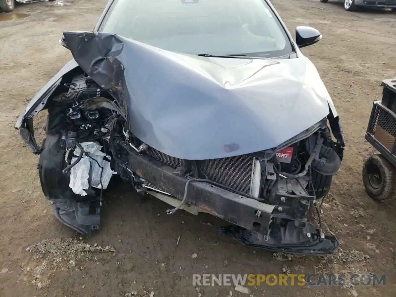 11 Photograph of a damaged car 5YFBURHEXKP898715 TOYOTA COROLLA 2019