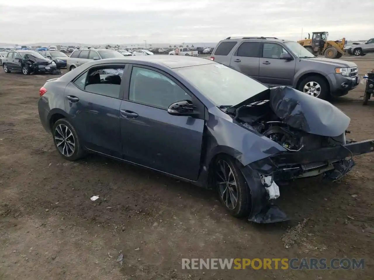 4 Photograph of a damaged car 5YFBURHEXKP898715 TOYOTA COROLLA 2019