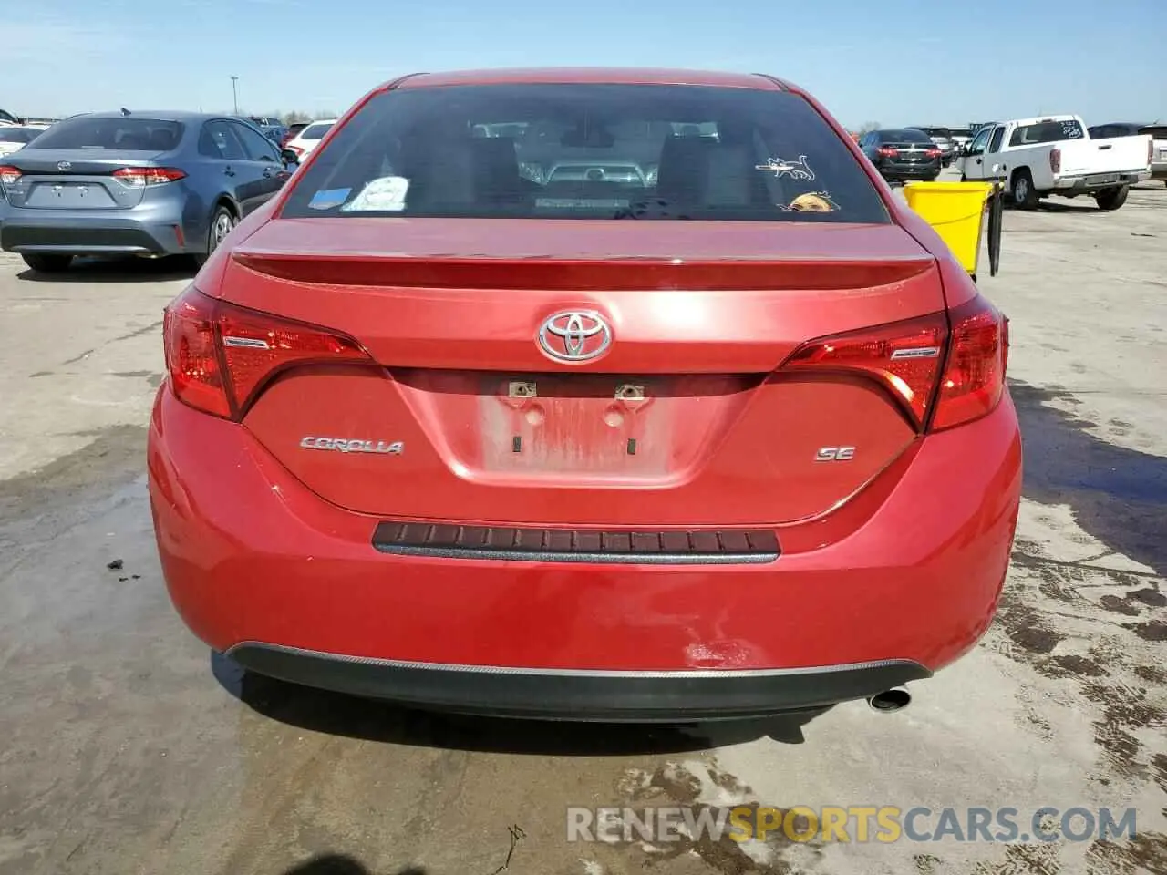 6 Photograph of a damaged car 5YFBURHEXKP898987 TOYOTA COROLLA 2019
