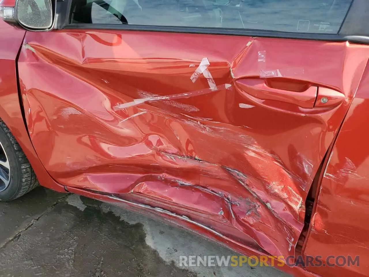 7 Photograph of a damaged car 5YFBURHEXKP898987 TOYOTA COROLLA 2019