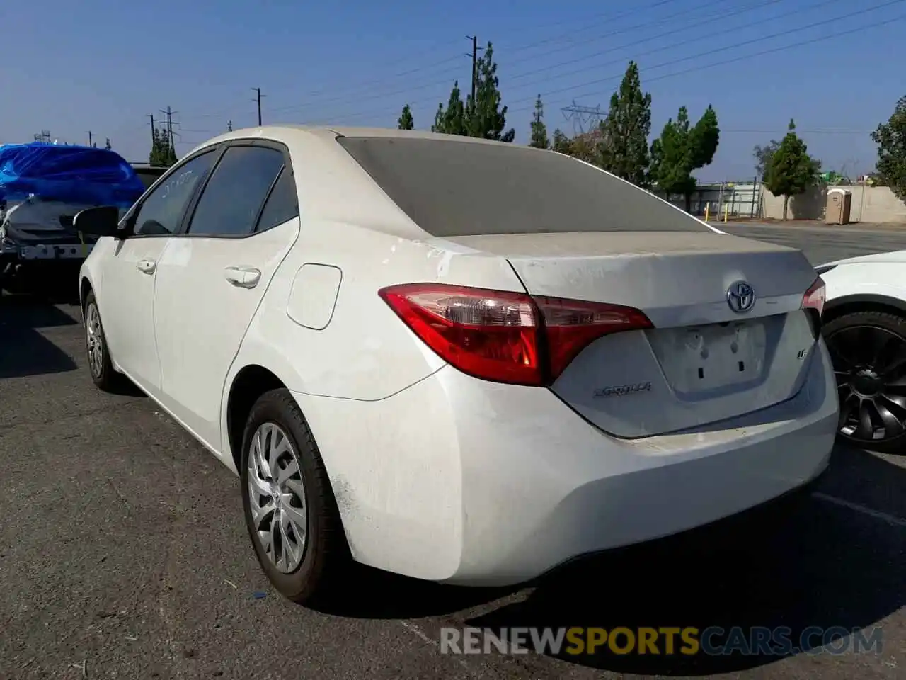 3 Photograph of a damaged car 5YFBURHEXKP902326 TOYOTA COROLLA 2019